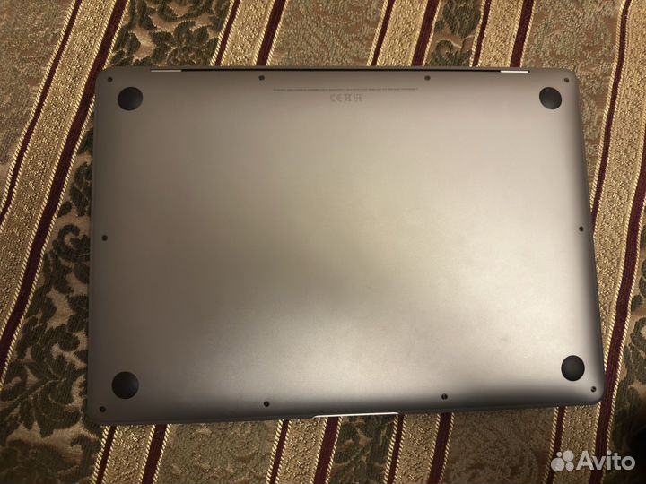 Macbook air 13 512gb m1