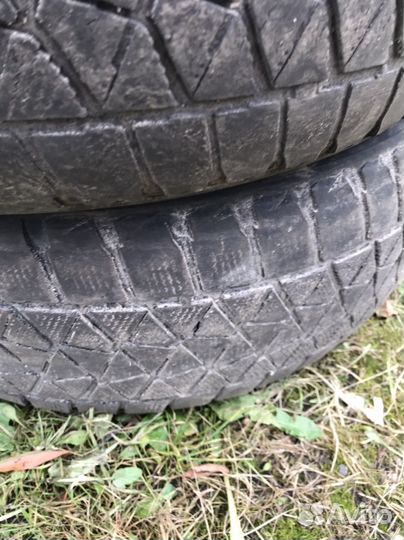 Bridgestone Blizzak DM-V2 235/55 R18 V