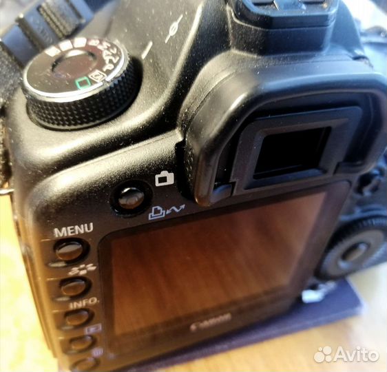 Зеркальный фотоаппарат Canon 5d mark 2