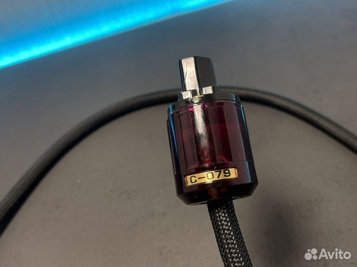 Силовой кабель аудиофильский C-079/P-079E