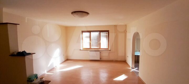 4-к. квартира, 79,7 м², 1/9 эт.