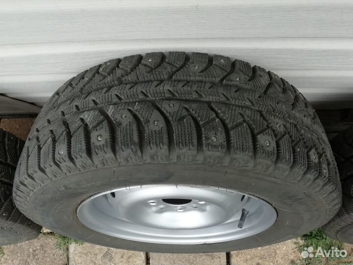 Bridgestone Ice Cruiser 7000 175/70 R13