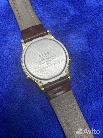 Часы наручные Casio AQ-227