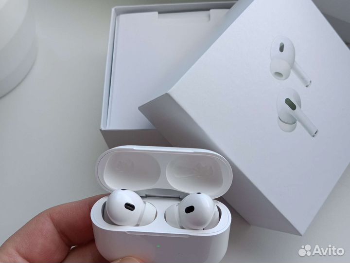 Беспроводные наушники airpods pro (2 поколение)