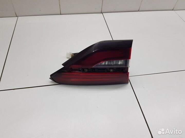 Фонарь задний внутренний левый (Geely Coolray)