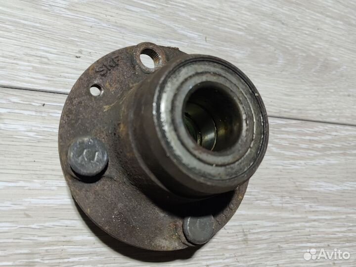 Ступица задняя Kia Spectra / Shuma 2