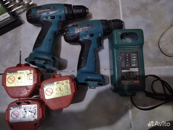 2 * Шуруповерта makita 6271d