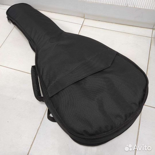 Чехол новый на классическую гитару утепленный 10мм