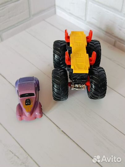 Машинка хот вилс Hot wheels