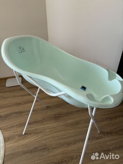 Ванночка с подставкой