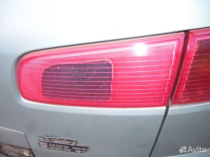 Мазда 2 demio фонарь задний