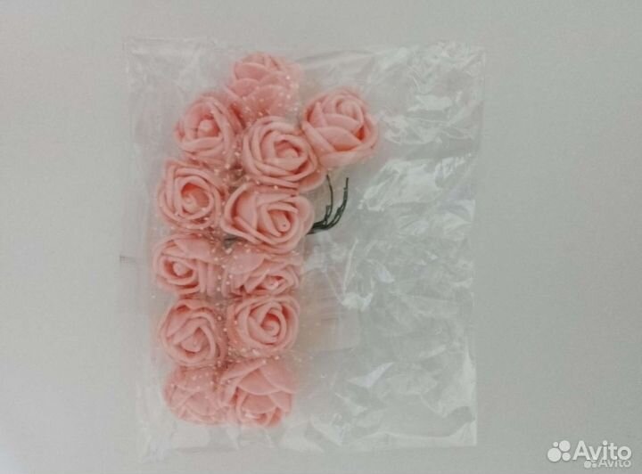 Розы из фоамирана на провалке 12шт в наборе