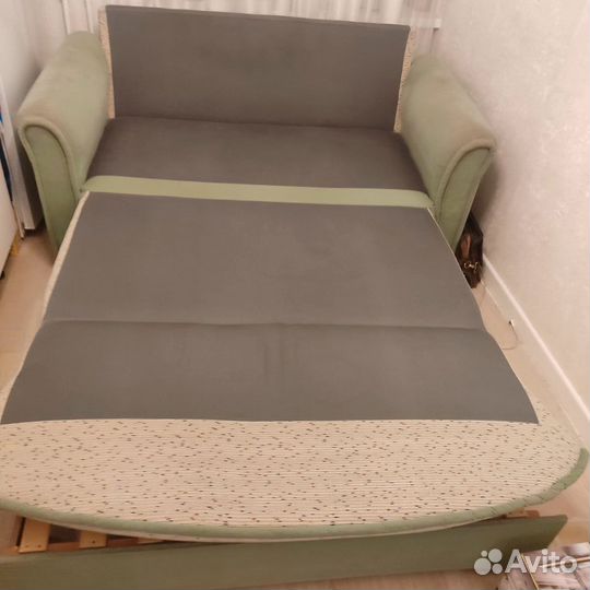 Диван прямой раскладной бу