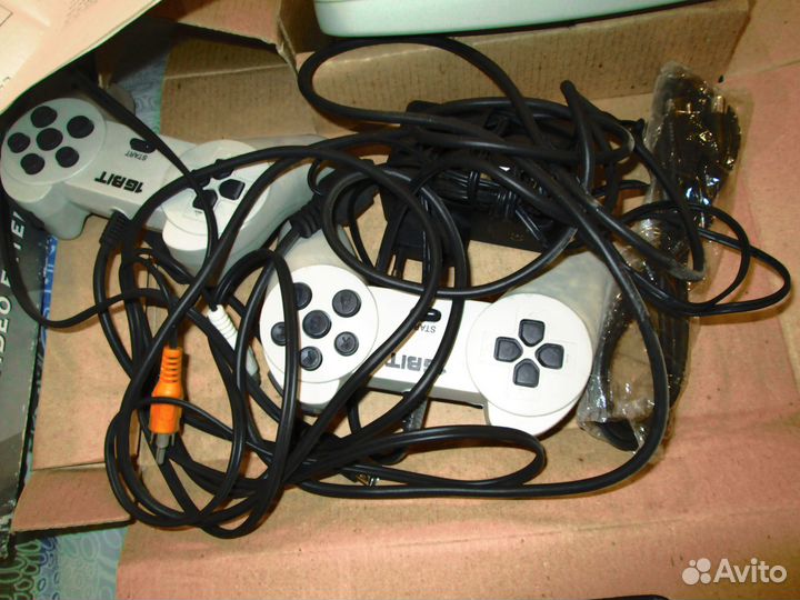 Игровая приставка Sega station 16 бит новая