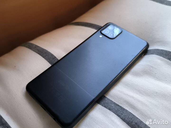 Samsung Galaxy A12, 4/64 ГБ
