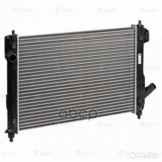 Радиатор двигателя LRC0581 luzar