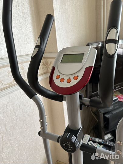 Эллиптический тренажер