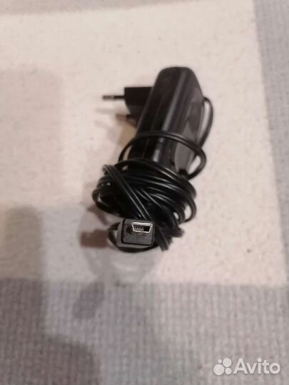 Зарядное устройство motorola