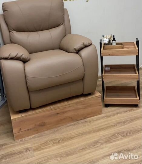 Подиум для реклайнера