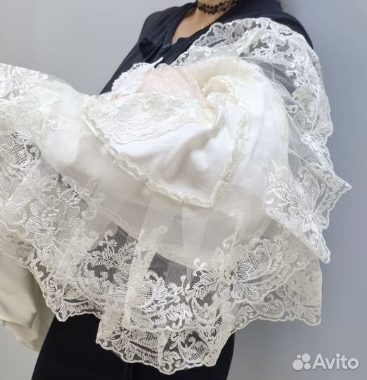 Летний конверт молочный с кружевом