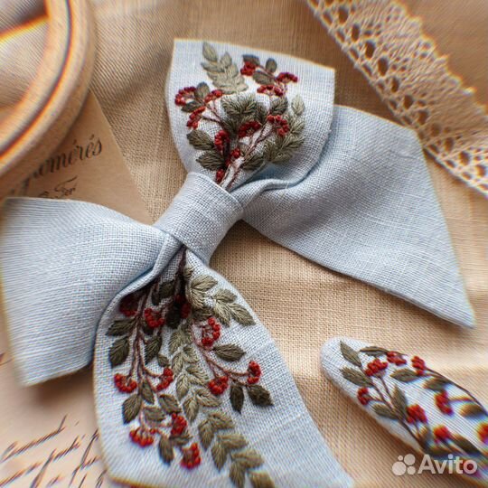 Аксессуары с вышивкой