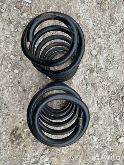 Задние пружины Honda Civic (FD, 8 поколение)