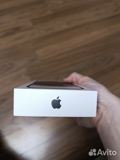 Коробка на iPhone 14 pro