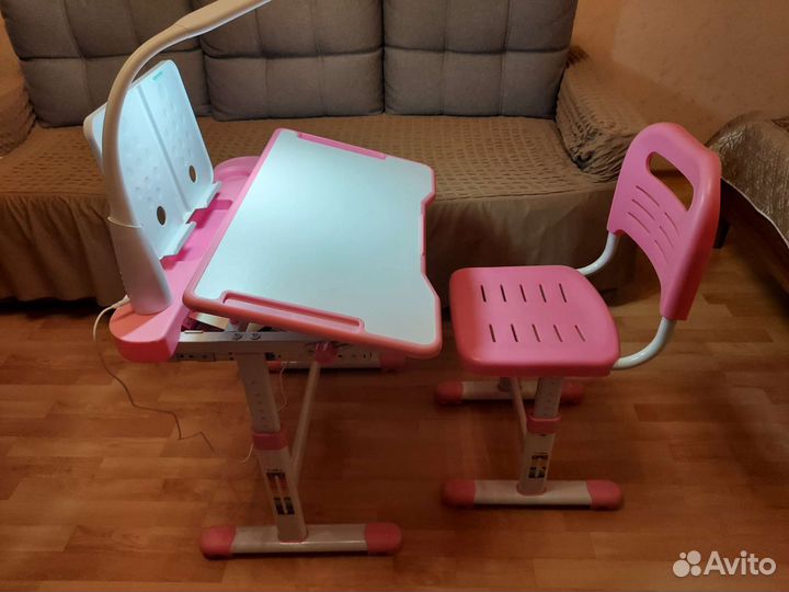 Растущая парта и стул б/у