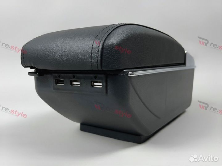 Бардачок подлокотник LADA Priora S2369