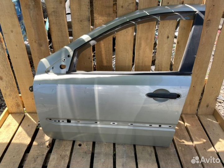 Дверь передняя левая Renault Laguna 2 K4M 2003