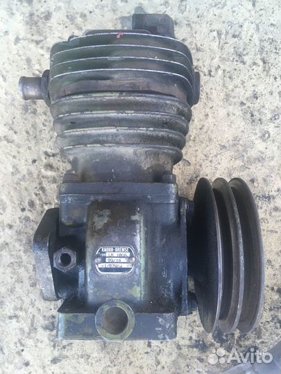 Компрессор воздушный автомобильный