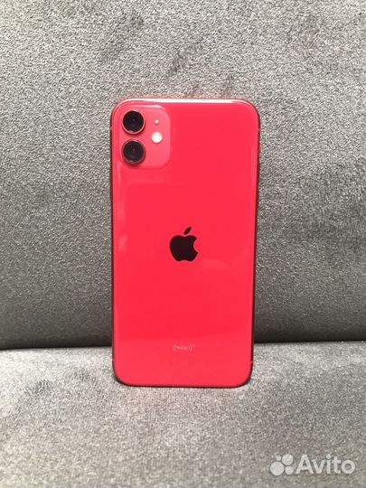Телефон iPhone 11 64GB