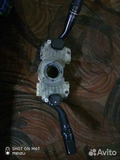 Подрулевой переключатель toyota