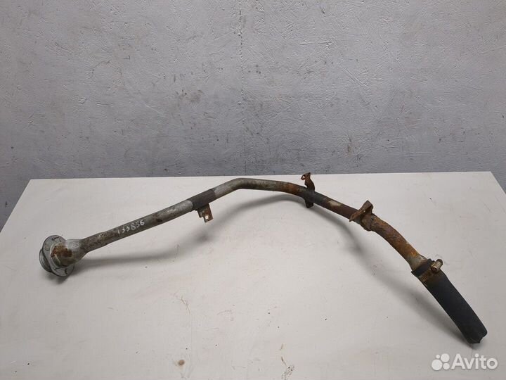 Горловина заливная топливная Subaru Tribeca (B9)