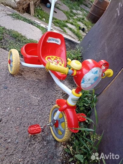 Велосипед детский с родительской ручкой