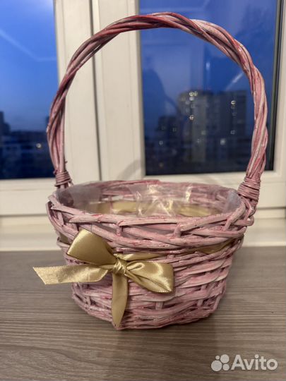 Корзина плетеная