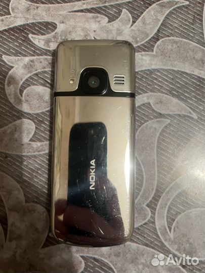 Nokia 6700 Classic