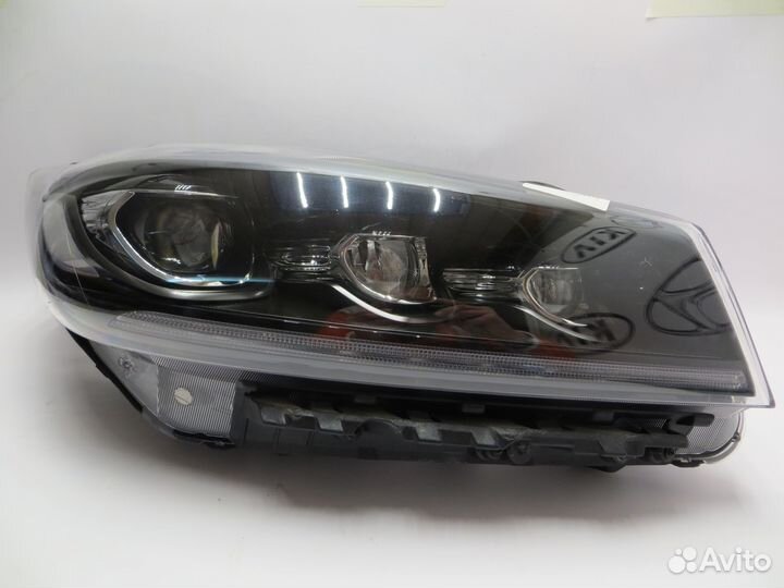 Фара правая LED Kia Sorento Prime