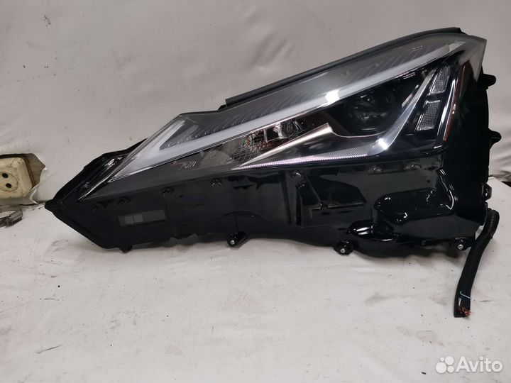 Фара левая lexus ux led