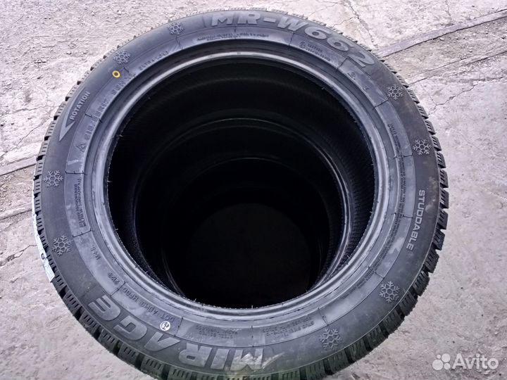 Mirage MR-W662 215/55 R17 98H