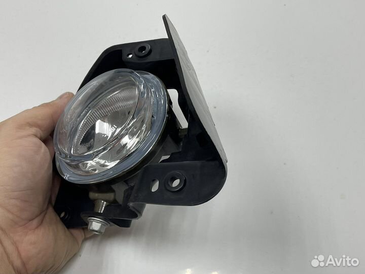 Противотуманка mazda demio