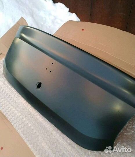 Крышка багажника Рено Логан 2 2014-2022