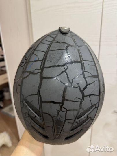 Горнолыжный шлем