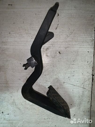 Педаль газа Volkswagen Passat B5 1996-2001