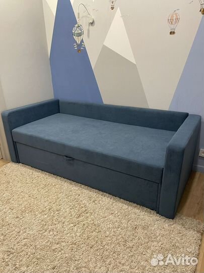 Диван прямой