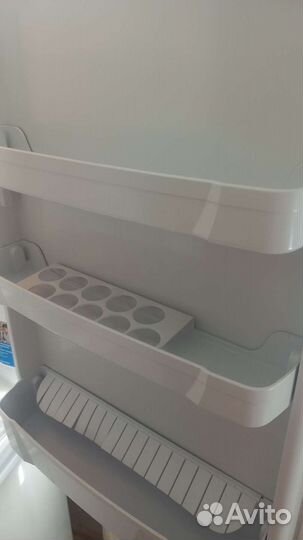 Холодильник indesit