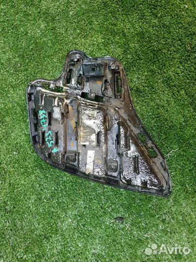 Накладка заднего бампера правая Kia Rio 4 X (2020