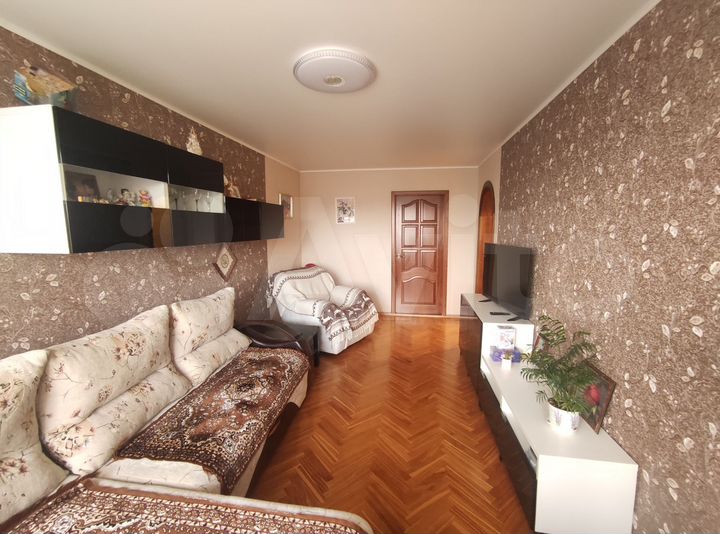 3-к. квартира, 80,4 м², 9/10 эт.