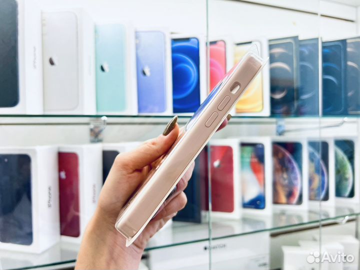 Чехол на iPhone 14 Pro, нюд