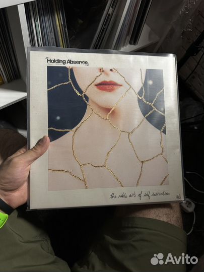 Holding Absence винил